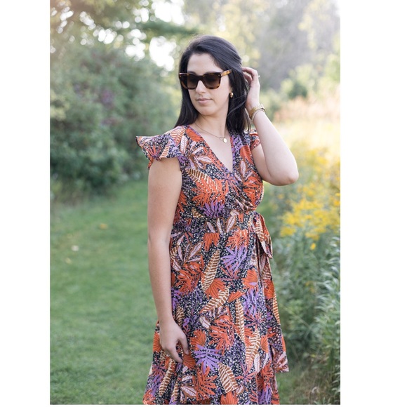 Anthro Mellody Flutter Sleeve Tiered Floral Midi Dress - Picture 7 of 14